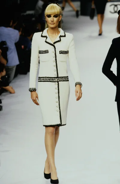 Look 11